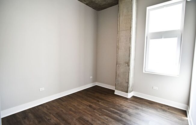 2 beds, 2 baths, 975 sqft, $3,900, Unit 3833-712