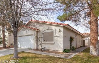 Silverado Ranch Stunning 1 story home.