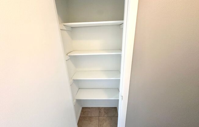 Fabulous landmark Downtown Austin property! Great downtown neighborhood!