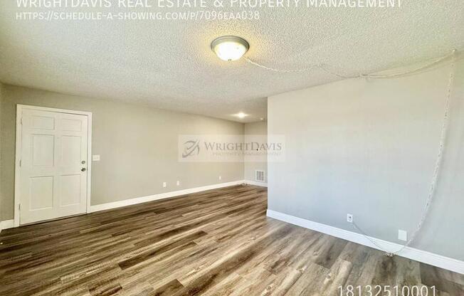 9221 TUDOR DR