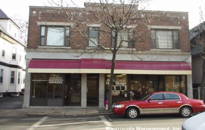 117 ALT HAWTHORNE ST