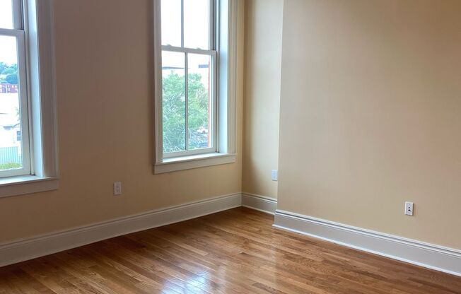 Now Leasing Beautiful Apartments in Downtown Davenport