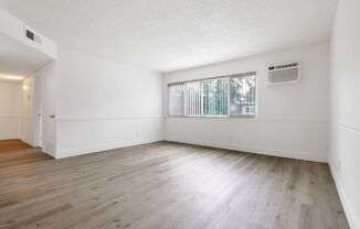 2 beds, 1 bath, 850 sqft, $1,650, Unit 9160-15