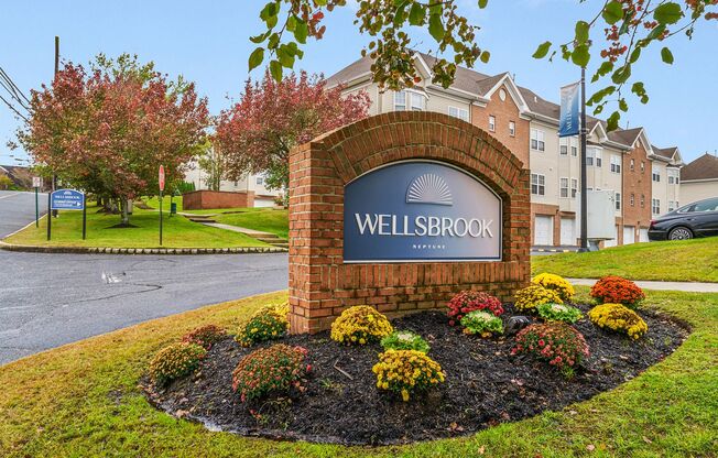 2 beds, 1.5 baths, 1,100 sqft, $2,950