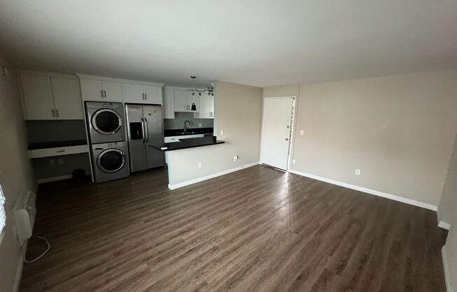 4475 Hamilton St.