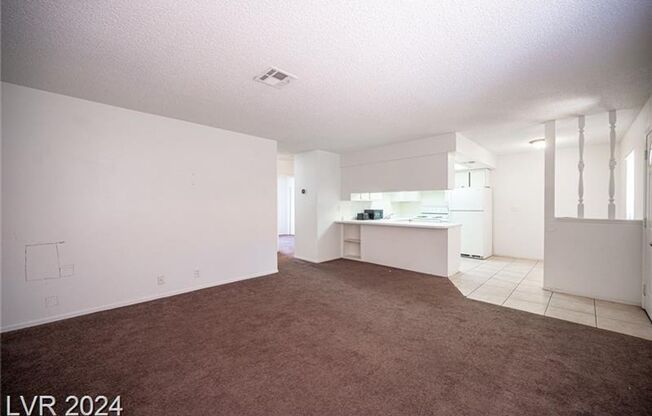 Beautiful 2 bedroom - 2 bath condo in Craigmont Villas