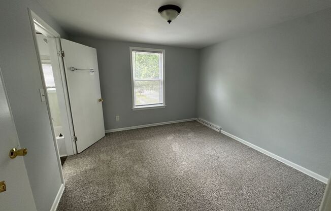 1 bed, 1 bath, 450 sqft, $850