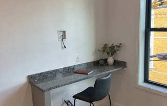 Studio, 1 bath, $1,750, Unit 307