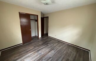 2 beds, 1 bath, $1,050