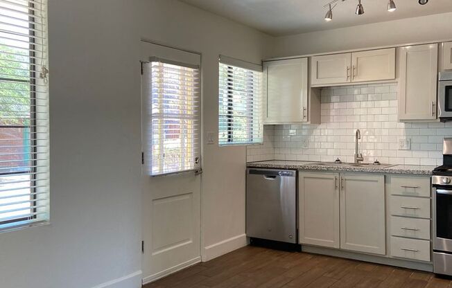 1 bed, 1 bath, 712 sqft, $1,099, Unit 4113