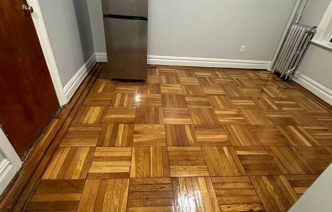 6412 - Golden Crest 6412 Park Avenue, LLC