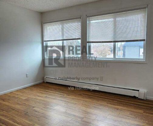 1 bed, 1 bath, 605 sqft, $895, Unit F301