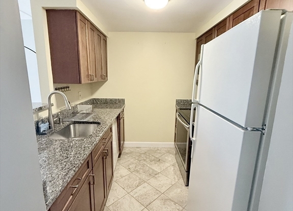 1 bed, 1 bath, 663 sqft, $2,700, Unit 408