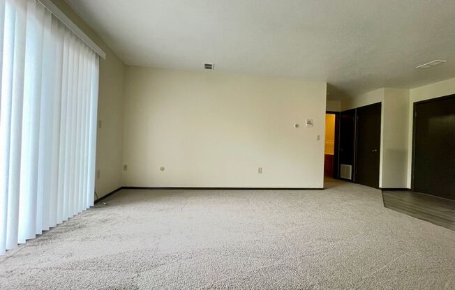 1 bed, 1 bath, 450 sqft, $800, Unit 11-04