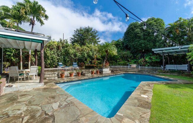 Beautiful Historic Partially-Furnished Home in Peaceful Nu’uanu Neighborhood Available July 15, 2025
