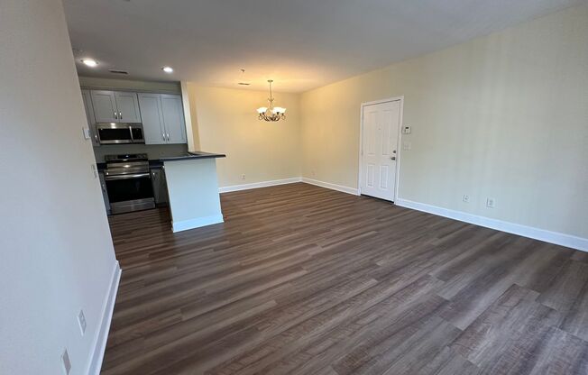 Lenox Village Condo!  Newly Renovated 2 Bed 1 Bath Apartment - Washer & Dryer included.