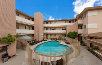 2 beds, 1 bath, $2,895