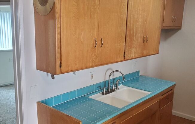 1 bed, 1 bath, $2,250