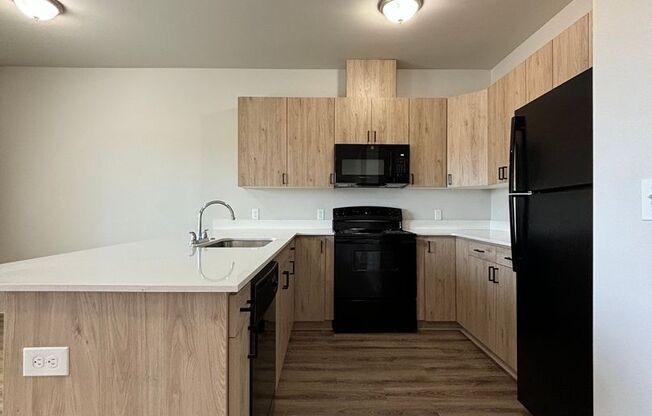 2 beds, 2 baths, 1,062 sqft, $1,600, Unit C117
