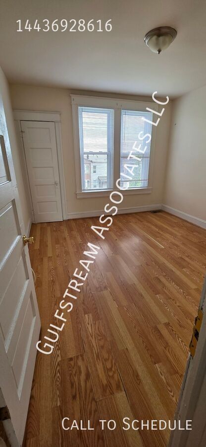 521 NORMANDY AVE
