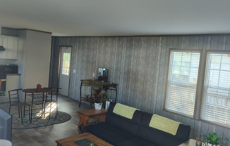 29 LAKEVIEW DR