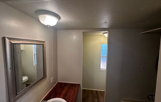 2 beds, 2 baths, $695