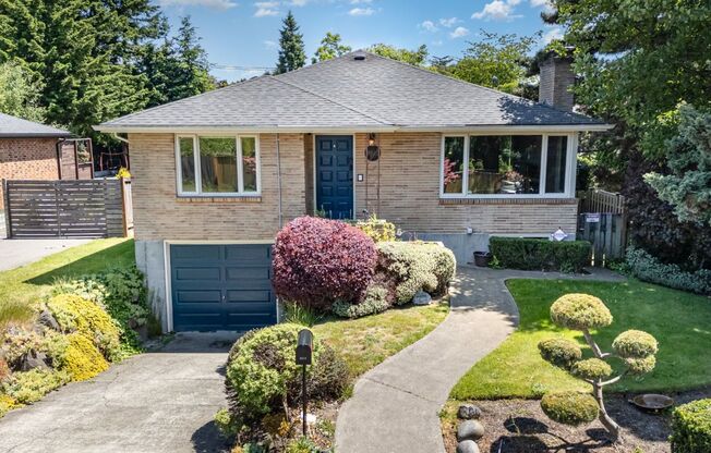 4bd/1.75ba Seattle House