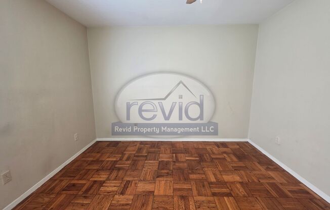 2 beds, 1 bath, $750, Unit 1280 #11