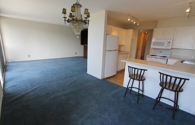 2 beds, 2 baths, $4,200, Unit UNIT C