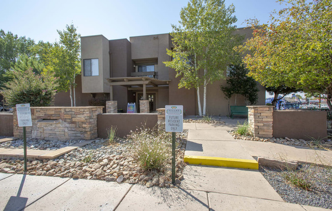Exterior and landscaping at Villas de la Terraza Apartments in Albuquerque NM October 2020