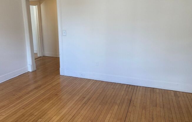 2 beds, 1 bath, 802 sqft, $1,399, Unit 1301-66