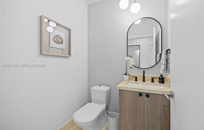 1 bed, 1.5 baths, $7,500, Unit # 407