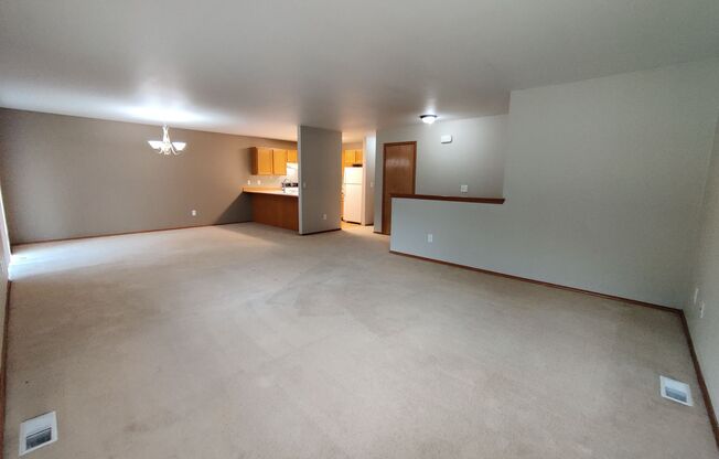 2 beds, 2 baths, 1,250 sqft, $1,995, Unit 2262