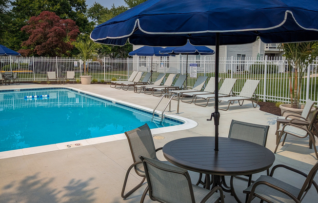 Greens at Cross Court Pool-6