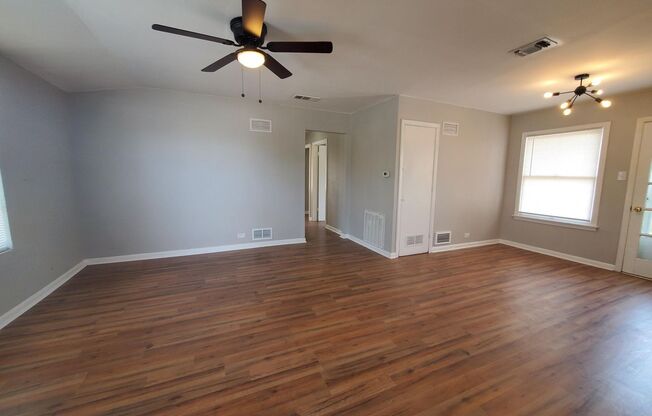 654 SANTA MONICA