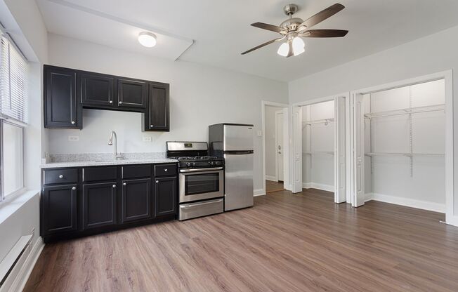 Studio, 1 bath, 282 sqft, $1,400, Unit 103