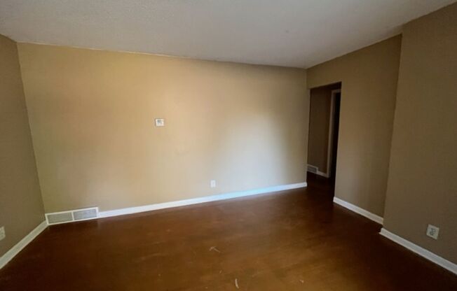 Renovated 3 Bedroom 1 Bath Home for Rent!