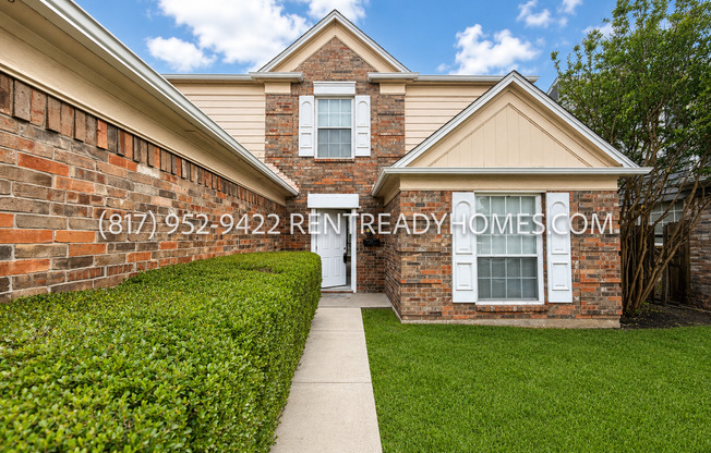 3405 Plantation Ln - Pet Friendly 3 Bedroom Rental Home in Houston, TX with Quartz Countertops and Storage Shed