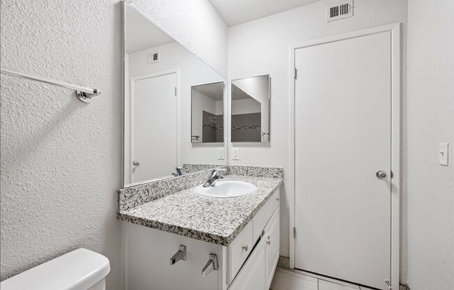 1 bed, 1 bath, 592 sqft, $1,390