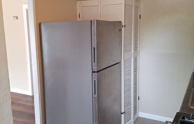 1 bed, 1 bath, 500 sqft, $1,195, Unit UNIT 08