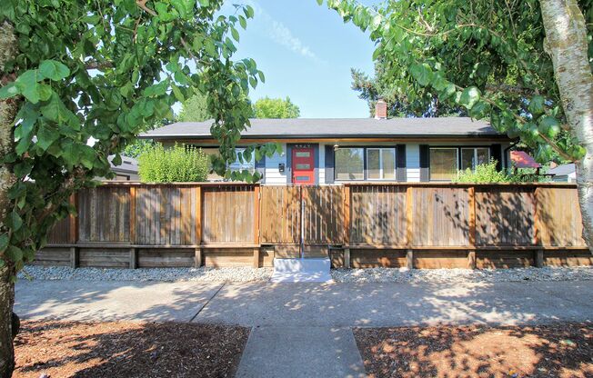 Fantastic Remodeled 3 Bedroom/2 Bath Mid-Century Home In Desirable Woodstock