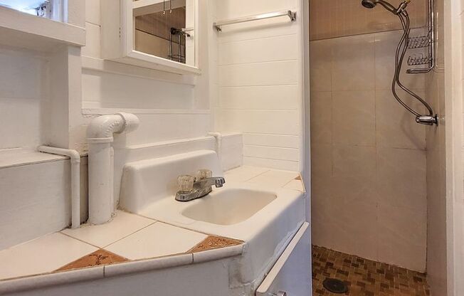 Studio, 1 bath, $1,100, Unit A-Down