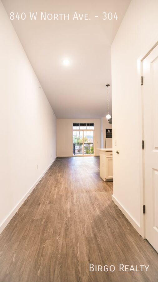 840 W North Ave.