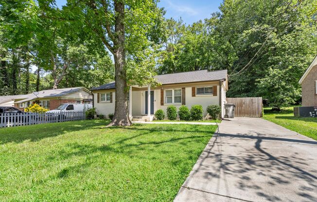 COMING SOON! Luxury Living in the Heart of Charlotte: 3 Bed, 2 Bath Haven with Exquisite Details, Spacious Backyard, and Proximity to NoDa and Plaza Midwood!