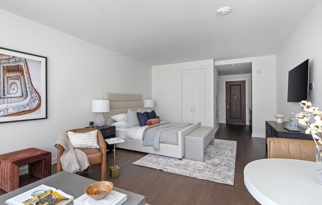 Studio, 1 bath, 579 sqft, $7,000, Unit 1502