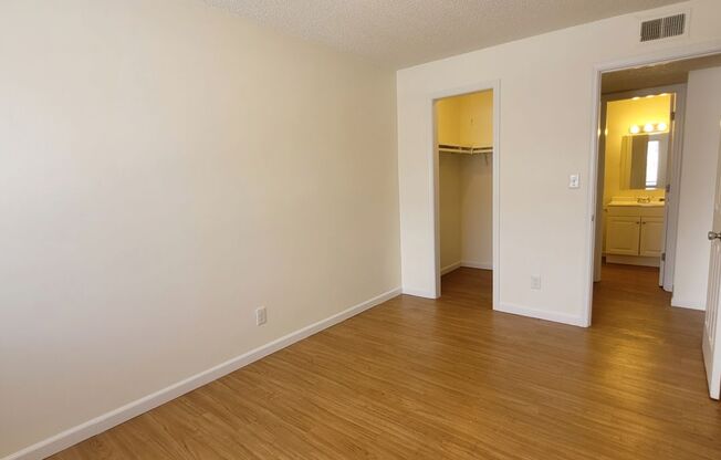1 bed, 1 bath, 465 sqft, $625, Unit Unit 14