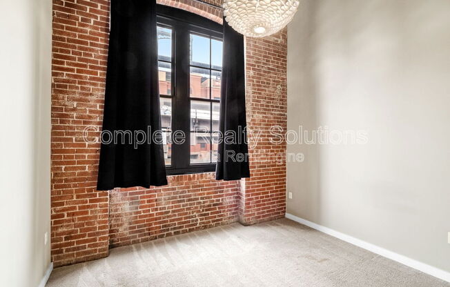 1 bed, 1 bath, 735 sqft, $1,050, Unit 202