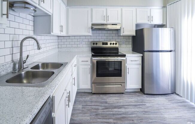 4 beds, 2 baths, 1,180 sqft, $1,350, Unit G154