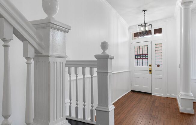 Stunningly Renovated 3-Bedroom Home in Historic Church Hill – Modern Comfort Meets Classic Charm!