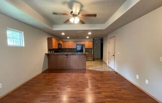 3 beds, 2 baths, 1,225 sqft, $1,195, Unit 662 S Landen